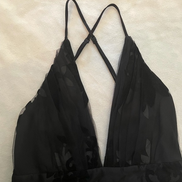 Dress for proms, weddings, or elegant event. - Picture 2 of 4